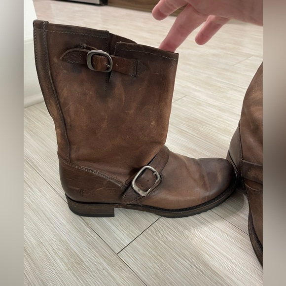 Frye Veronica short boots ๐ - Picture 4 of 4